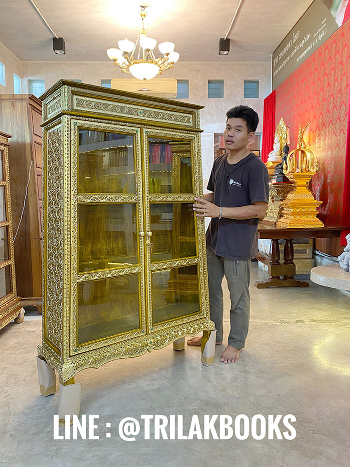 ตู้พระไตรปิฎกสีเหลือง ราคา 8500 บาท