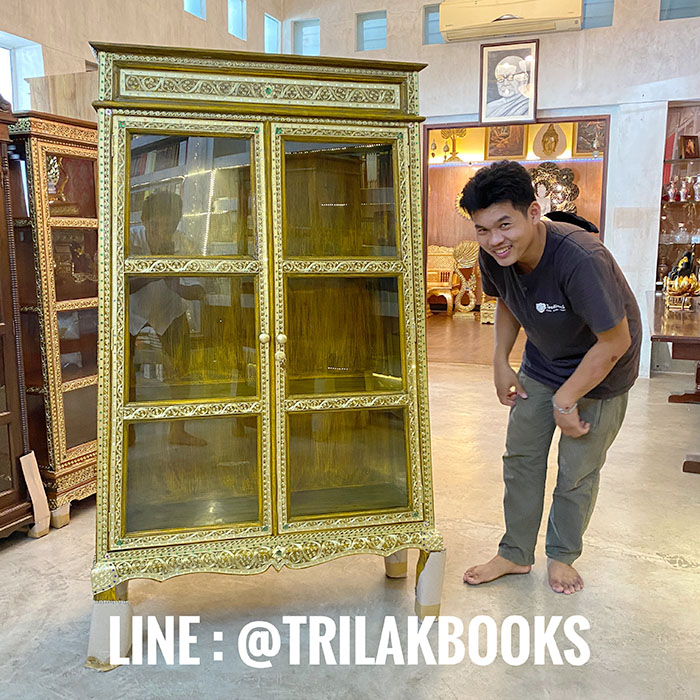 ตู้พระไตรปิฎกสีเหลือง ราคา 8500 บาท