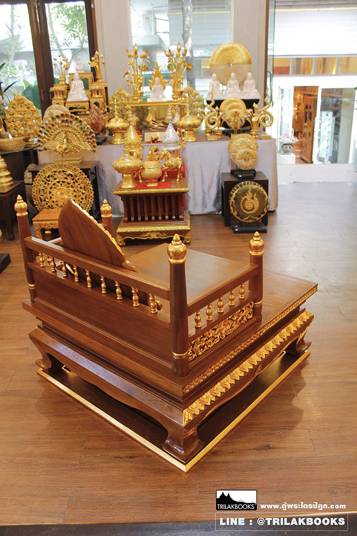 ธรรมาสน์ไม้สักแกะสลักปิดทองทั้งหลัง โชว์งานไม้
ราคา 28,000 บาท