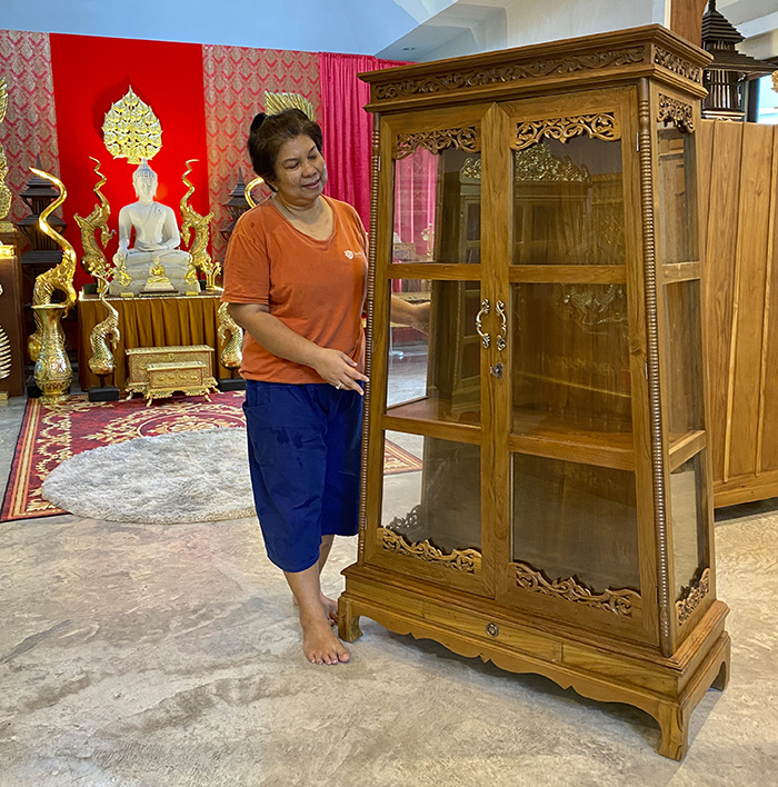 ตู้พระไตรปิฎก ไม้สัก โบราณ  ราคา 12000 บาท