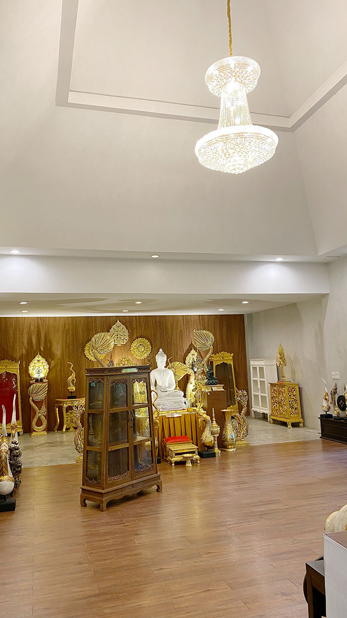 ตู้พระไตรปิฎกไม้สัก สำหรับ ใส่หนังสือพระไตรปิฎก 45 เล่มภาษาไทย