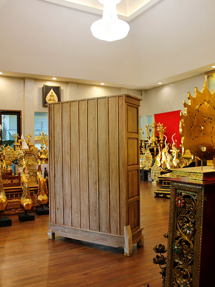 ตู้พระไตรปิฎกไม้สักข้างทึบ
สำหรับหนังสือพระไตรปิฎก91เล่มภาษาไทยราคา20,000บาท