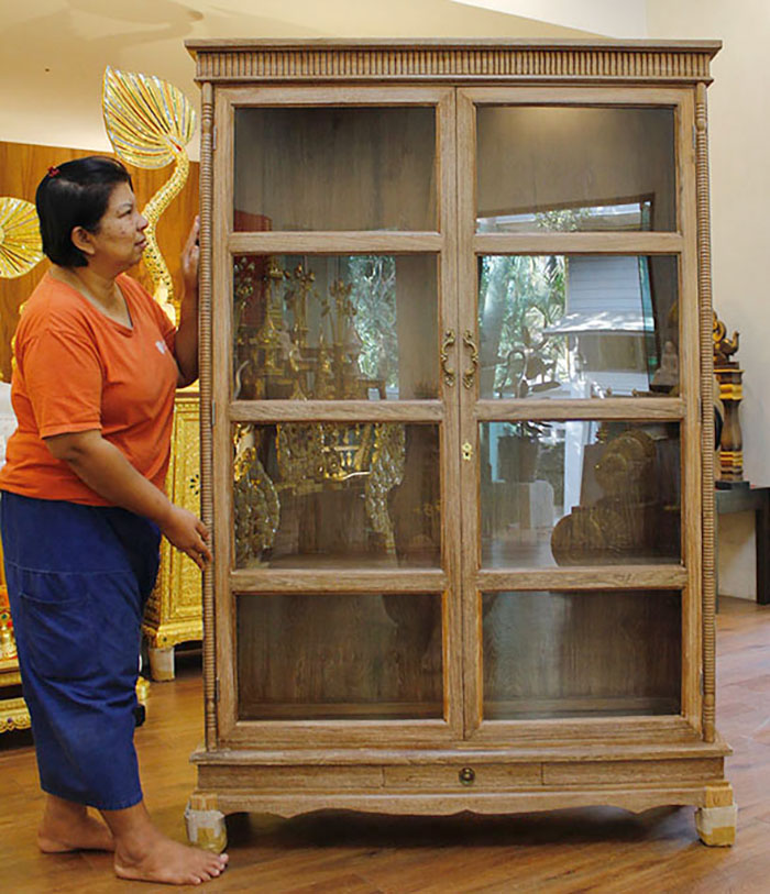 ตู้พระไตรปิฎกไม้สักข้างทึบ
สำหรับหนังสือพระไตรปิฎก91เล่มภาษาไทยราคา20,000บาท