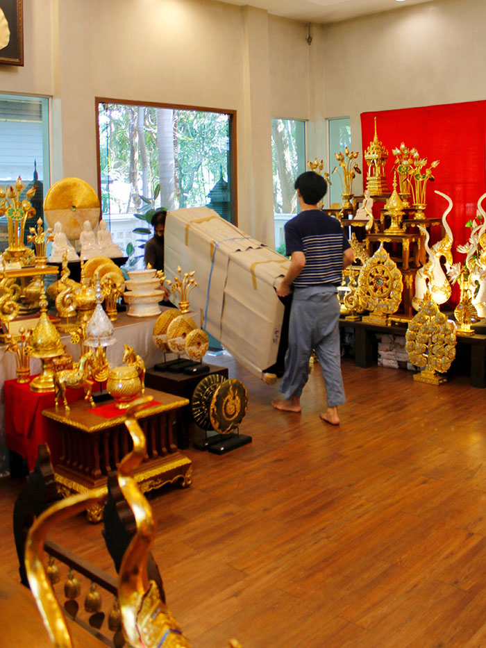 ตู้พระไตรปิฎกไม้สักข้างทึบ
สำหรับหนังสือพระไตรปิฎก91เล่มภาษาไทยราคา20,000บาท