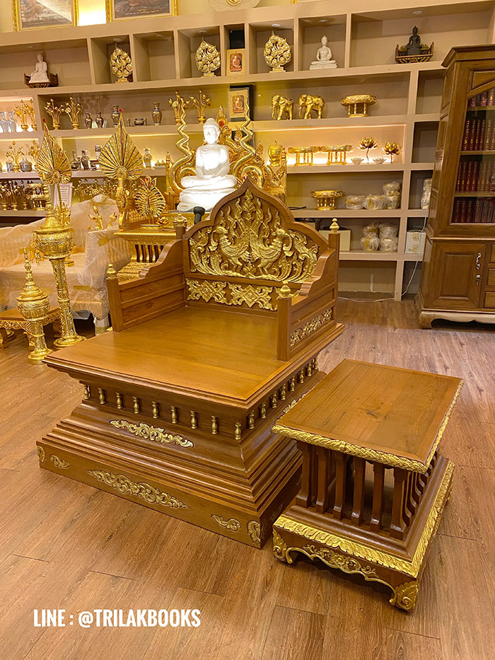 ธรรมาสน์ ไม้สักปิดทอง ทั้งชุด พร้อมโต๊ะข้าง
งานไม้แกะสลักด้วยงานฝีมือทาทอง
ราคา 43,000 บาท