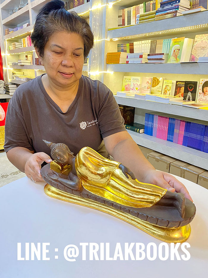 พระพุทธรูปปางปรินิพพาน
หล่อจากแร่ธรรมชาติ แร่เขาอึมครึม จังหวัดกาญจนบุรี พระพุทธรูปปางปรินิพพาน
หล่อจากแร่ธรรมชาติ แร่เขาอึมครึม จังหวัดกาญจนบุรี