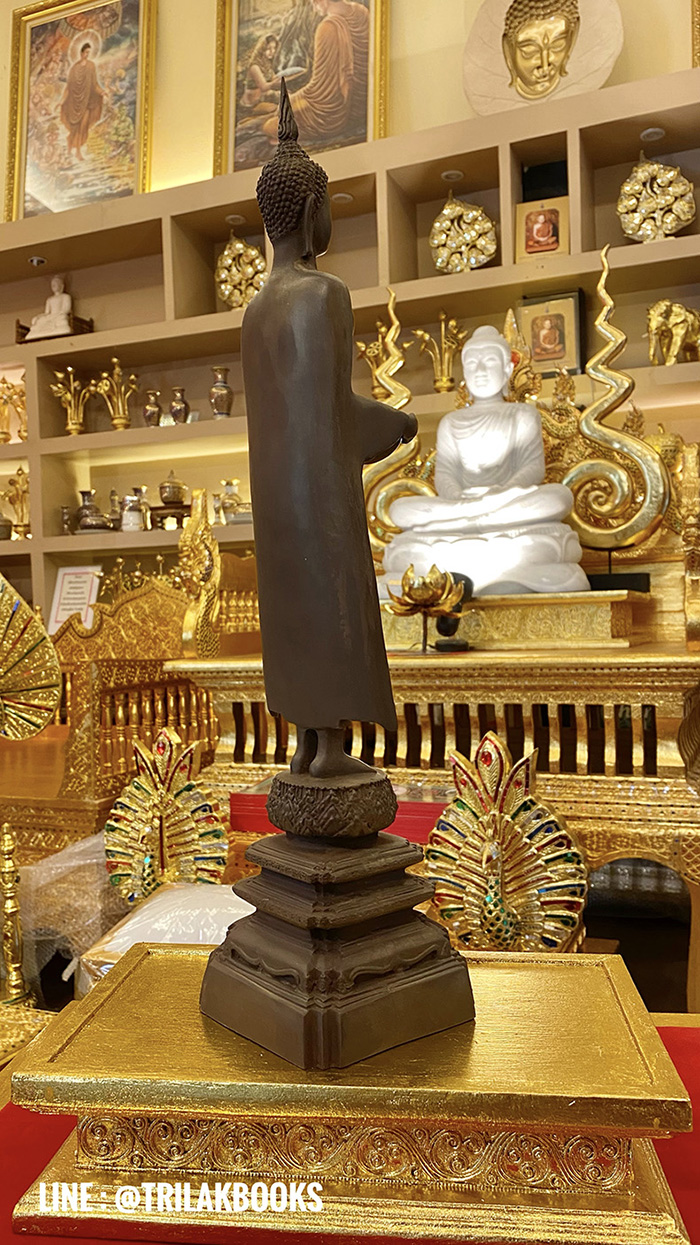 พระปางอุ้มบาตรวัดบ้านแหลมแร่เขาอึมครึมเช่าบูชา4200บาท